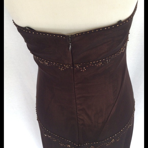 Party dress by LAUNDRY by Shelli Segal - Picture 3 of 3