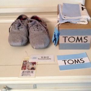 TOMS Shoes