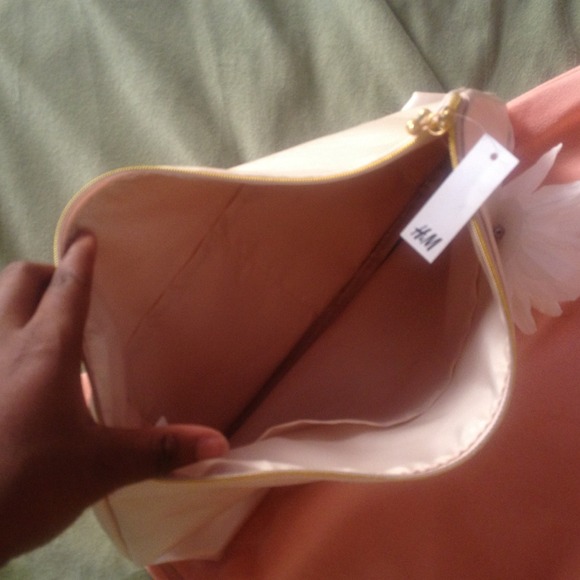 H&M Purse - Picture 4 of 4