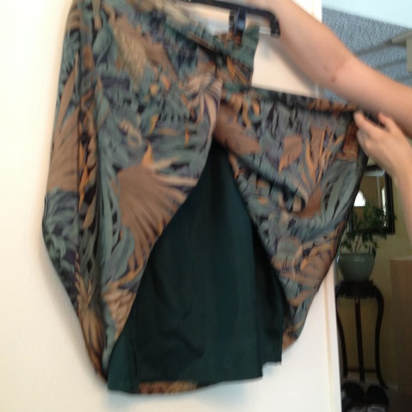 Skirt - tropical print 100% silk - lined - Picture 2 of 3