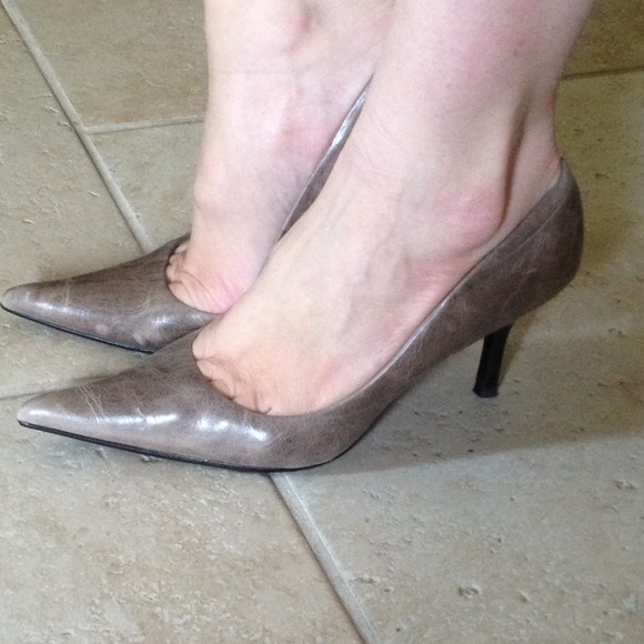 ❎Sold in bundle ❎Steve Madden taupe heels - Picture 1 of 2