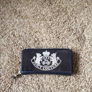 Used Black Juicy Couture Wallet