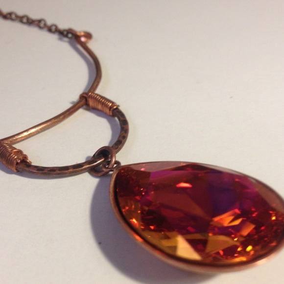 Statement Fire Crystal Necklace with Copper - Picture 3 of 3