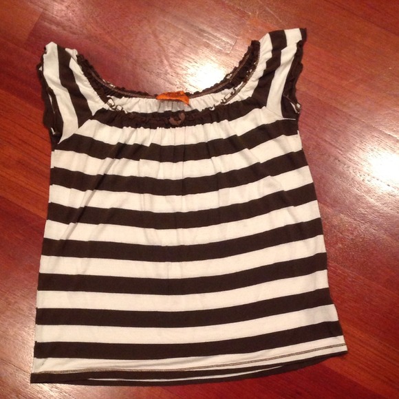 Light t-shirt