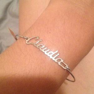 Vintage name tag bracelets in gold and silver!!