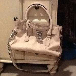 Michael kors handbag white
