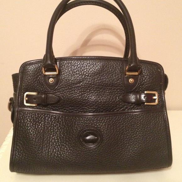**REDUCED** Authentic Dooney & Bourke Handbag - Picture 1 of 3