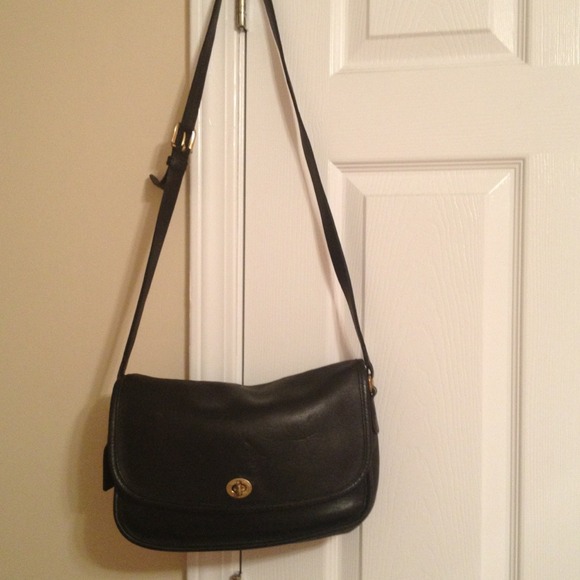 **REDUCED** Authentic Coach Handbag - Picture 2 of 3