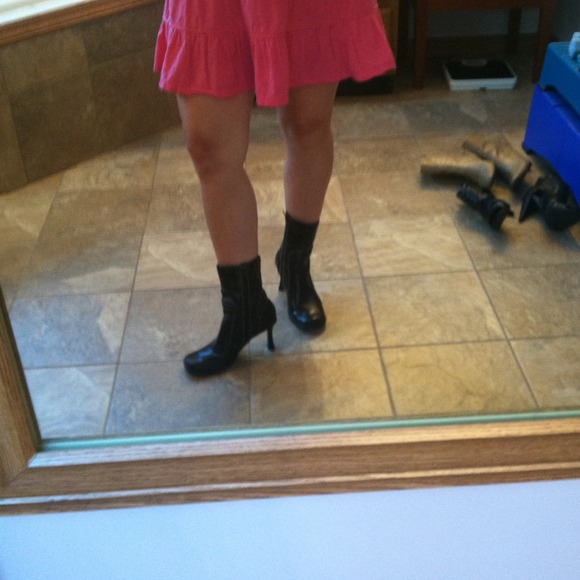 Sold@mustsnglady!Brown ankle boots