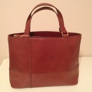 **REDUCED** Authentic Etienne Aigner Handbag