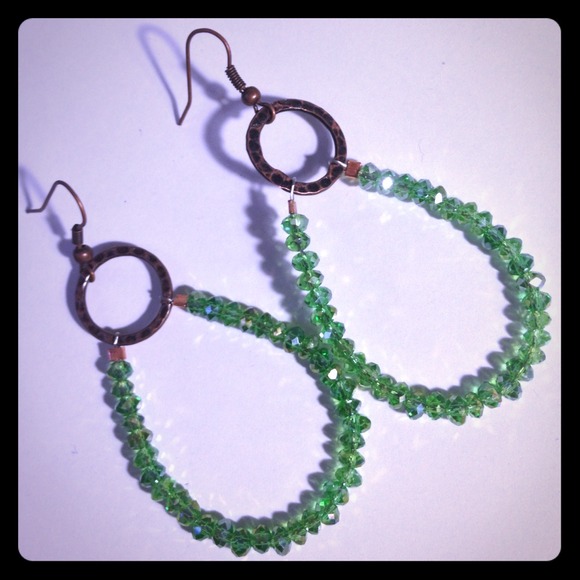NEW HOT STUFF Green Crystal Loop Earrings IN STOCK - Picture 1 of 3