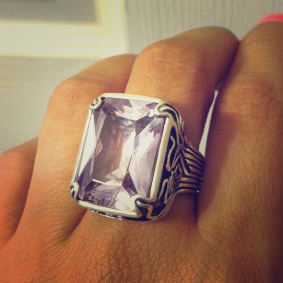 Silpada silver oversized jewel middle finger ring