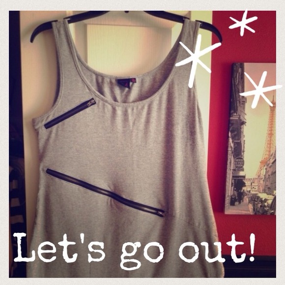 Grey tight dress with zippers