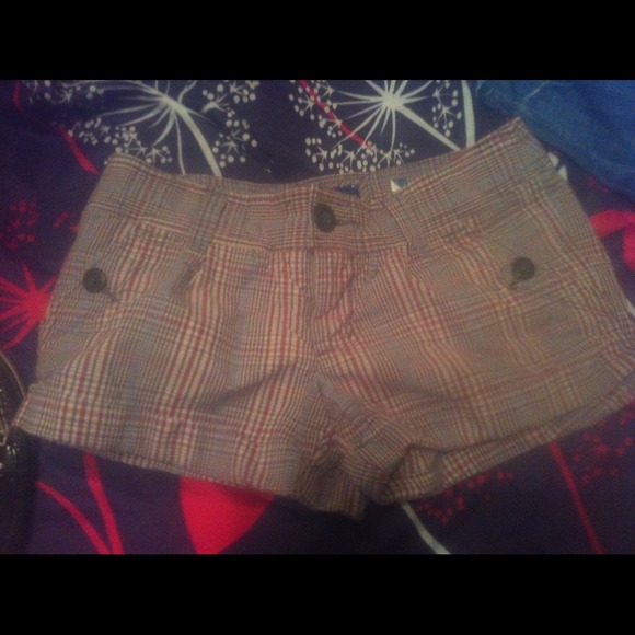 Shorts - Picture 1 of 3