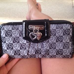 Brand new everything wallet