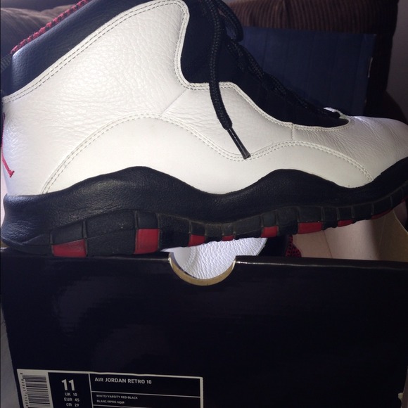 Men's Chicago Jordan 10 retro - Picture 2 of 2