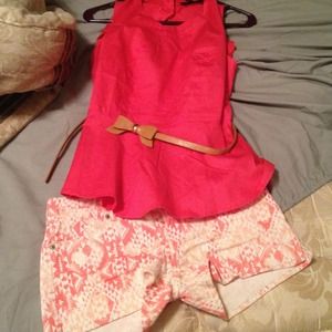 Levi's vintage pink and white shorts