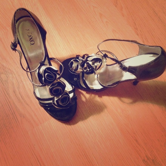 Black&silver heels