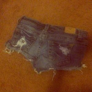 ⚡SOLD!!⚡Forever 21 distressed shorts