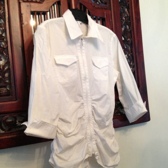 White blouse, perfect condition
