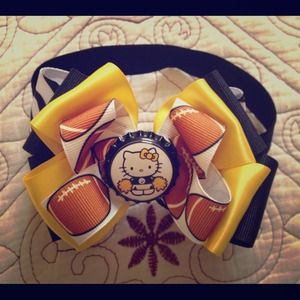 ❗RESERVED❗Steelers Inspired Bow!