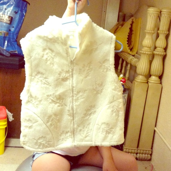 Fur  vest