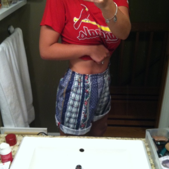 💢💢🔨vintage high waisted floral and plaid shorts - Picture 2 of 3