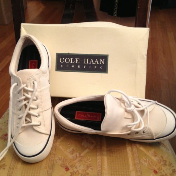 White Sneakers, brand new in box