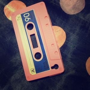 iPhone 4 case