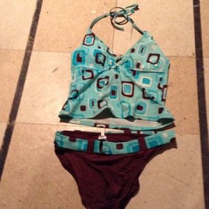 Swim suit