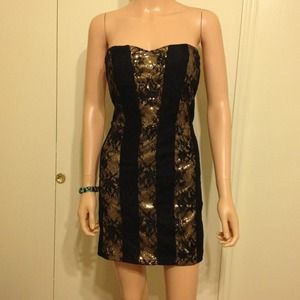 Black and gold lace dress ✂PRICE CUT ✂