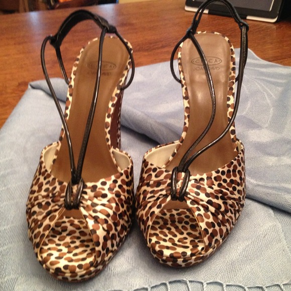 Black, brown spotted high heels perfect condition