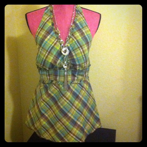 PRICE REDUCED. Summer Top