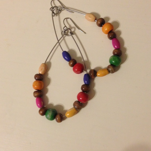 Beaded earrings - Picture 2 of 2