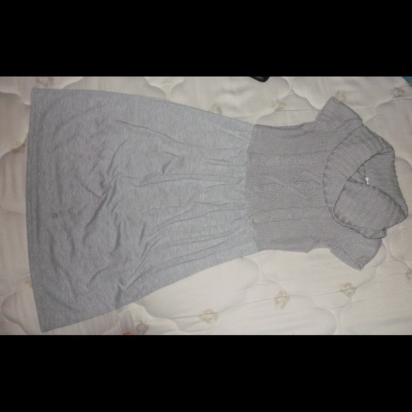 Grey short sleeve sweater dress