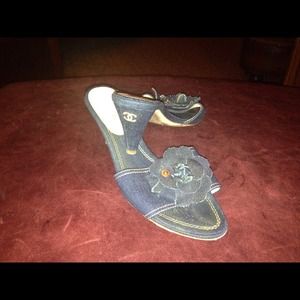 Authentic denim Chanel mules. Size 9 (40)