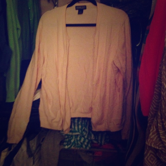 Lands End light pink cardigan