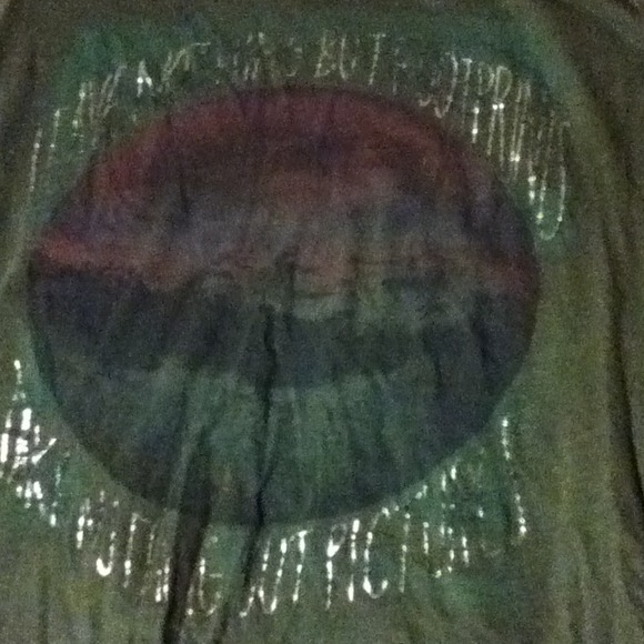 American Eagle long sleeve shirt - Picture 3 of 3