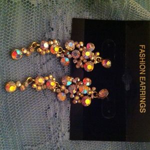 Dangly glimmer earrings