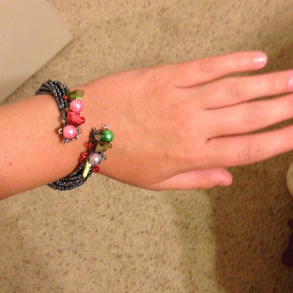 ✂Price reduced! Never been worn beaded bracelet! - Picture 1 of 2