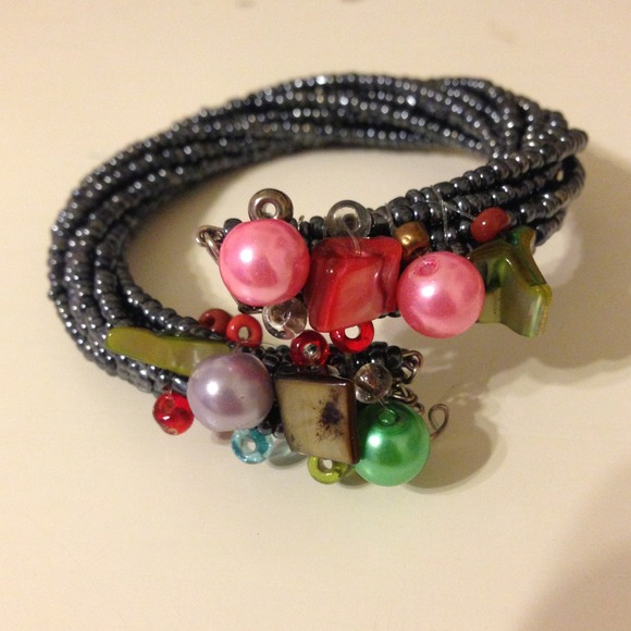 ✂Price reduced! Never been worn beaded bracelet! - Picture 2 of 2