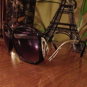 Huge Oversized Silver & Black Hollywood Sunglasses