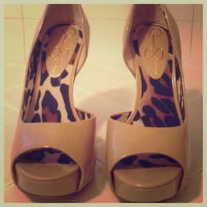 !REDUCED! Platform Nude Peeptoes