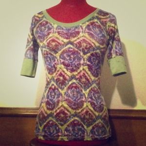 🎀SOLD🎀 Cute fitted top