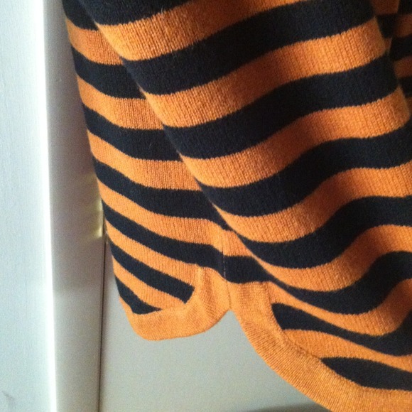SOLD 🚫 Madewell by Wallace striped sweater - Picture 4 of 4