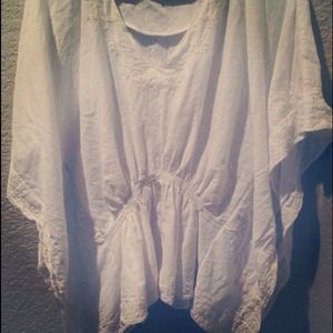 Hippie v-neck flowy top!