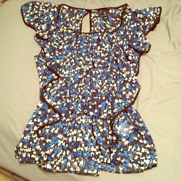 H&M Blue and White top - Picture 1 of 3