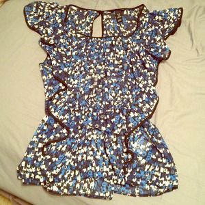 H&M Blue and White top