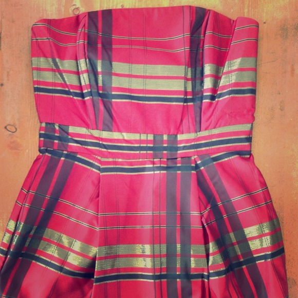 New WT! Red Plaid Cocktail Dress - Picture 1 of 4