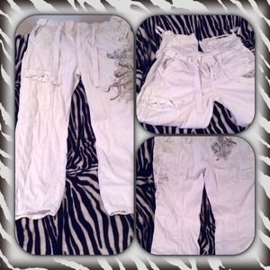❌Traded ❌Super cute pants or capris